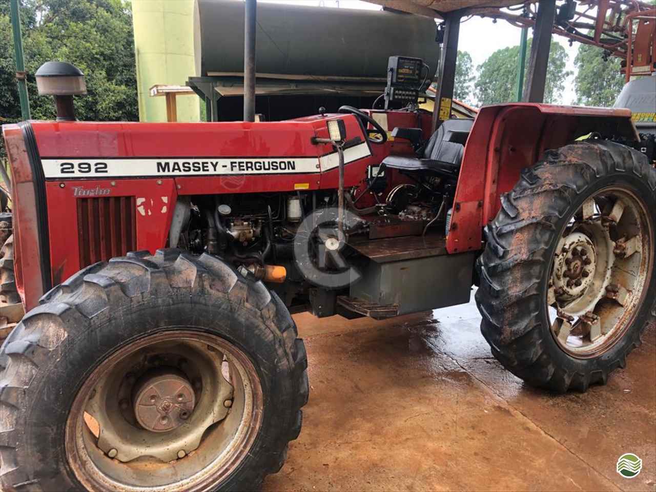 TRATOR MASSEY FERGUSON MF 292 Tração 4x4 CR Máquinas Agrícolas CASSILANDIA MATO GROSSO DO SUL MS